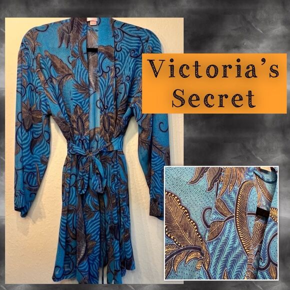 Victoria's Secret Other - Victoria’s Secret sheer robe with pockets!